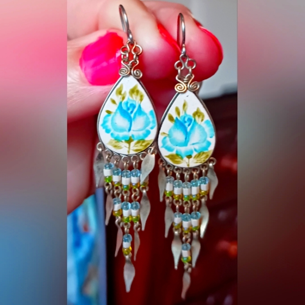 Vintage floral dangle beaded earrings.  925 silver, gorgeous style and look.